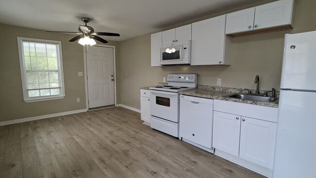 Photo - 204 Brigadier St Unit 204 Brigadier St  B