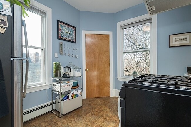Photo - 135 Columbia St Unit 1L