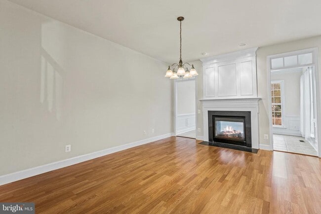 Photo - 139 Petunia Terrace SE