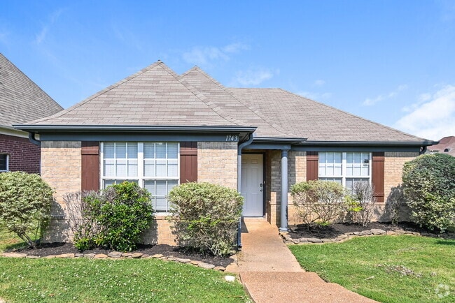 Building Photo - 1743 Brentford Cove Rental