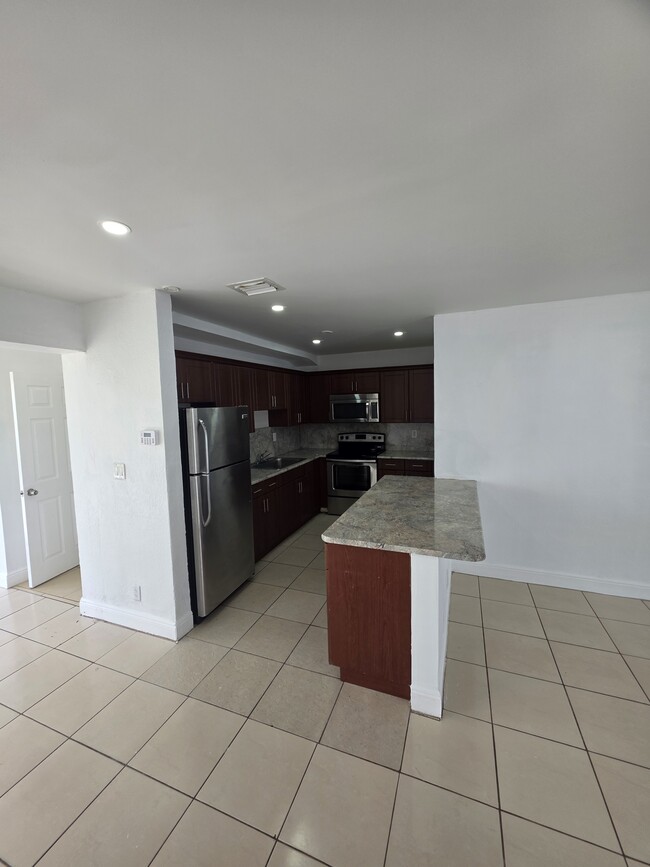 Photo - 681 SW 29th Ter