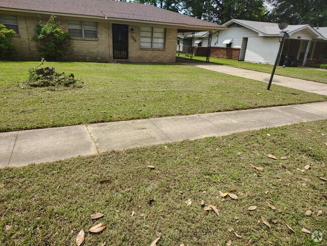Building Photo - 1604 Belmoor Ave Rental