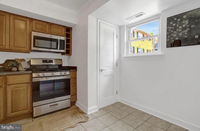 Photo - 5934 Mayflower Ct