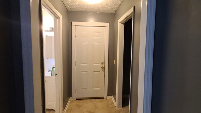 Photo - 2 Bedroom 1 Bath Home- Midtown Columbus