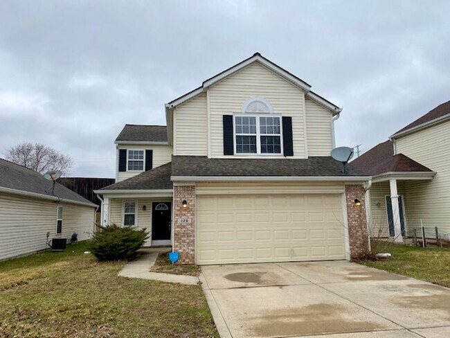 Stunning 4 Bedroom 2.5 Bathroom Two Story ... - Stunning 4 Bedroom 2.5 Bathroom Two Story ... House