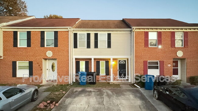 Photo - 1312 Mikie Ct Townhome