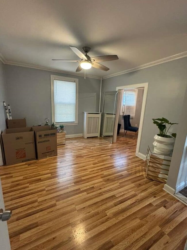 Photo - 1400 81st St