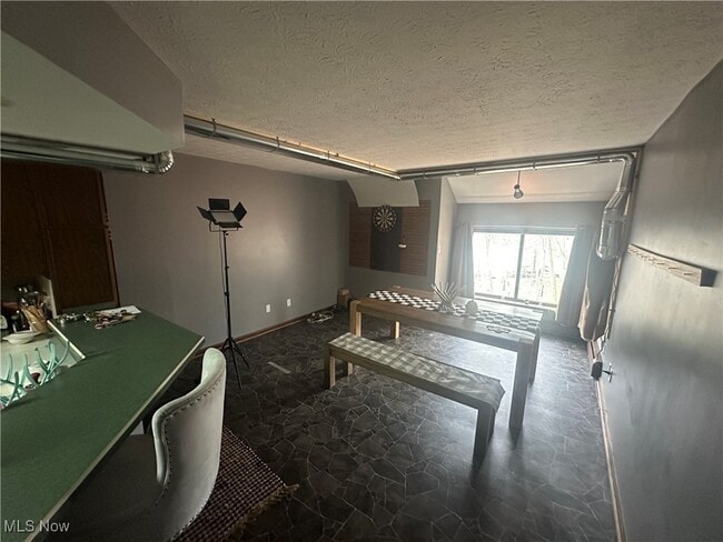 Photo - 2189 Pinebrook Trail