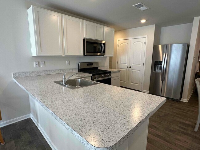 Photo - 24021 Zephyr Ct