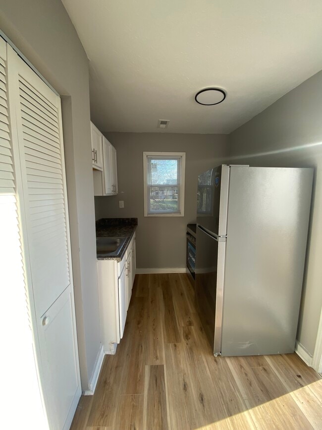 Photo - 2505 Griffiths Ave Unit 1