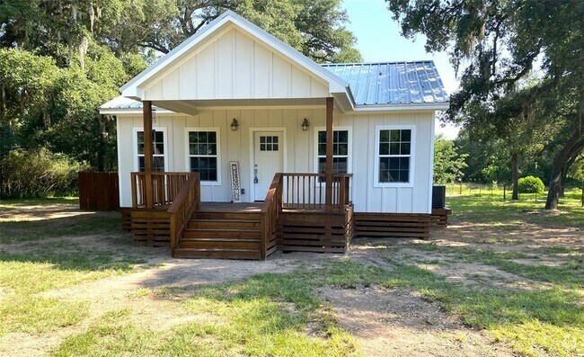 Building Photo - 103 Woody Ln Rental