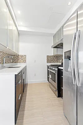 Photo - 42-35 Main St Unidad 12D