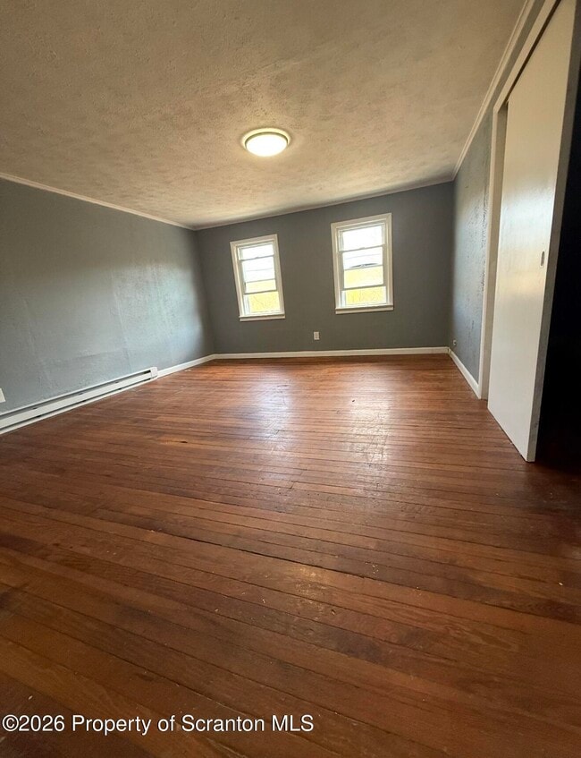 Photo - 3122 S Main St