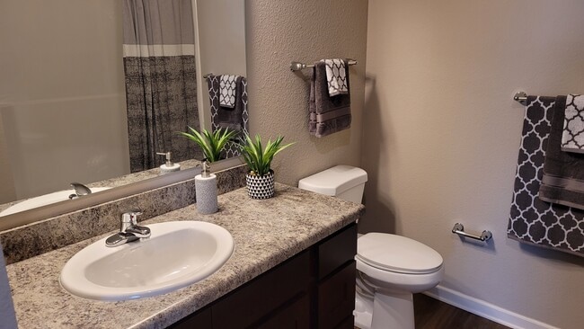 Photo - Crossing at Grove City