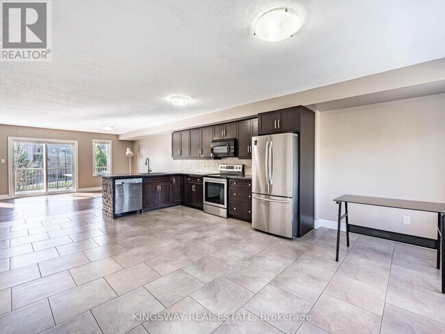 Photo - 275 Old Huron Rd