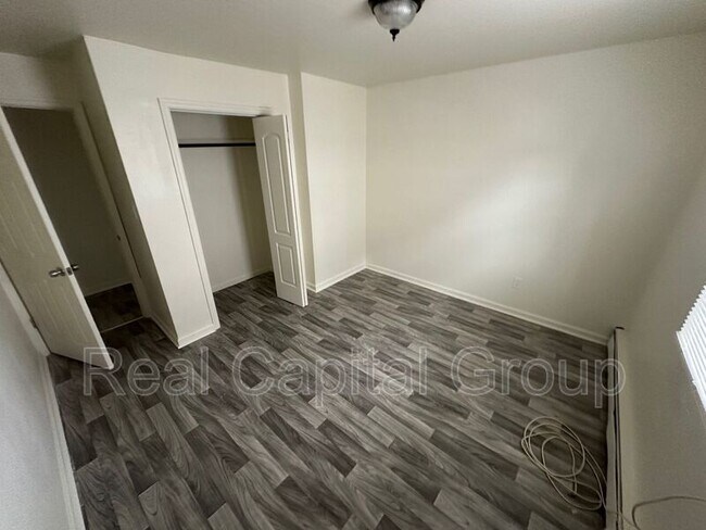 Photo - 1316 State St Unit 1