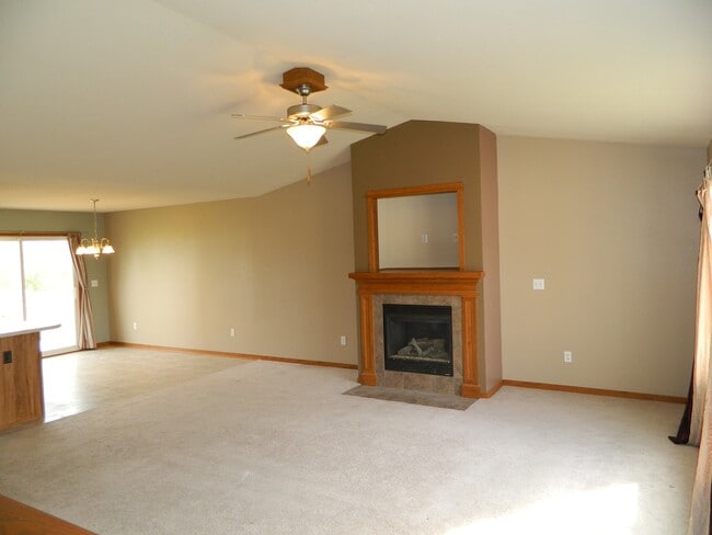 Photo - 809 SE 12th St House