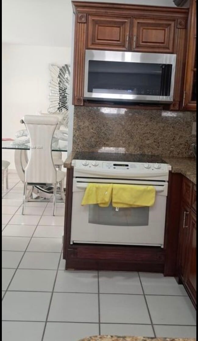 Photo - 1417 SW 139th Ave