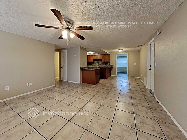 Photo - 1104 Idlebriar Way