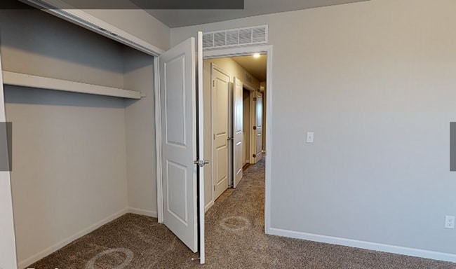 Photo - Mid-Town Park, LLC Unit 11-51679 C