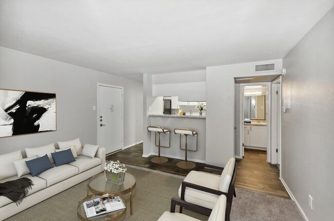 Photo - Summit Ridge