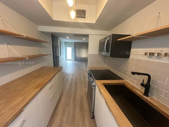 Photo - 1065 98th St Unit 2