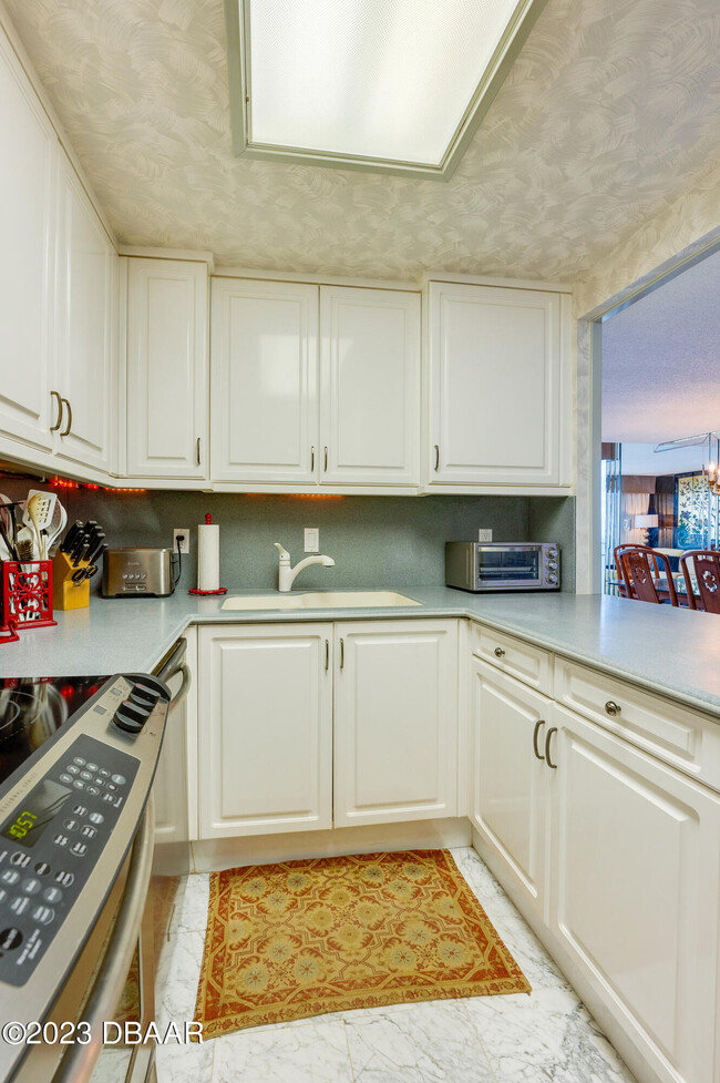 Photo - 3051 S Atlantic Ave Unit W040