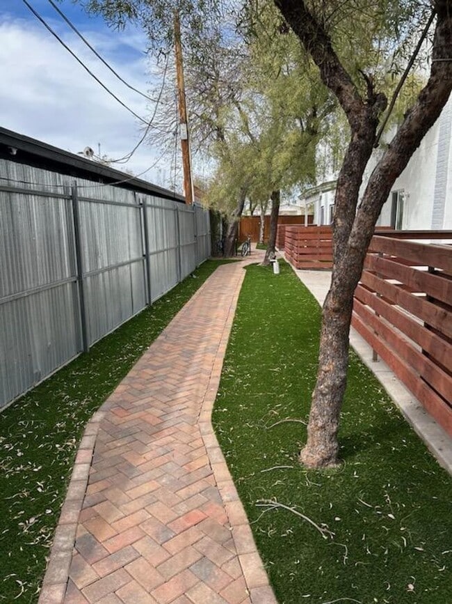 Photo - Euclid &amp; 10th Apartments Unit 1