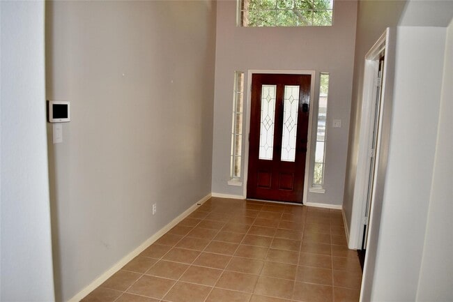 Photo - 21559 Kings Bend Dr