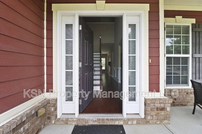 144 Tahoe Dr