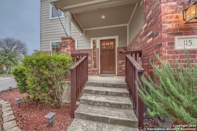 Photo - Situated on a desirable corner cul-de-sac lot!!