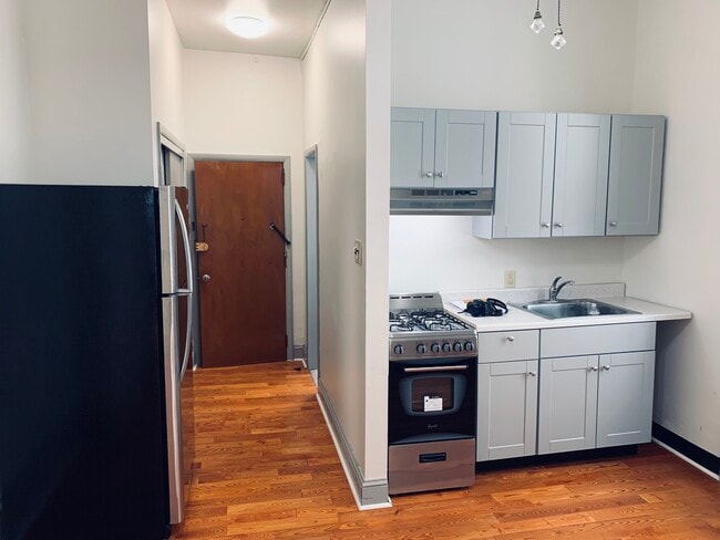 Photo - 157 N 21st St Unit 2R