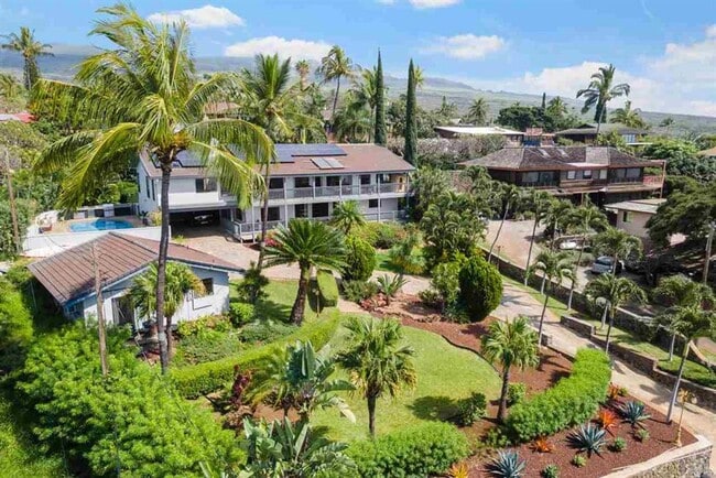 Building Photo - Maui Meadows Luxury Estate - Furnished 3 Bed/2 Bath Downstairs unit