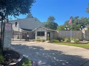 Photo - 17473 Red Oak Dr Unit 7473