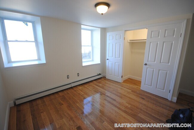Photo - 30 Wordsworth St Unit 1