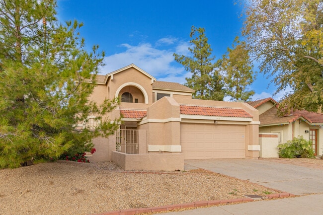 Photo - 518 E Wescott Dr