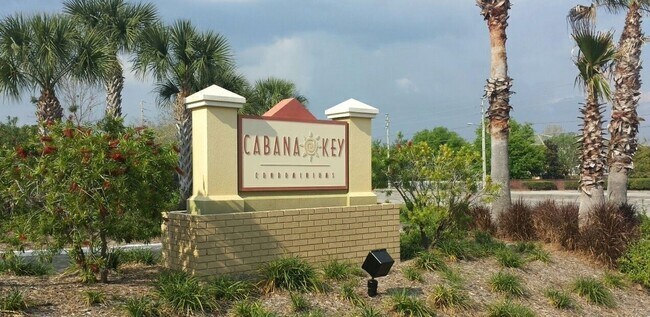 Building Photo - Idlebrook Circle # 104 Unit Cabana Key