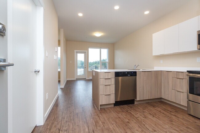 Photo - 1085 Goldstream Ave