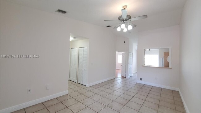 Photo - 640 NW 79th Ave Unidad 202