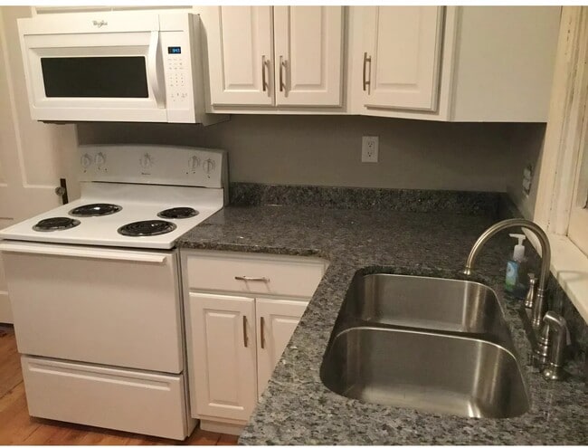 Photo - 701 Wilson St Unit 701 1/2