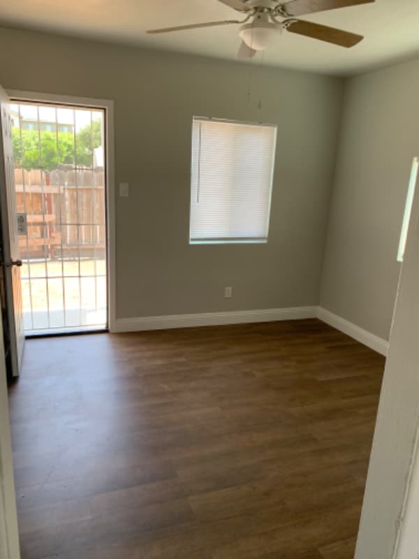 Building Photo - 176 N F St Rental