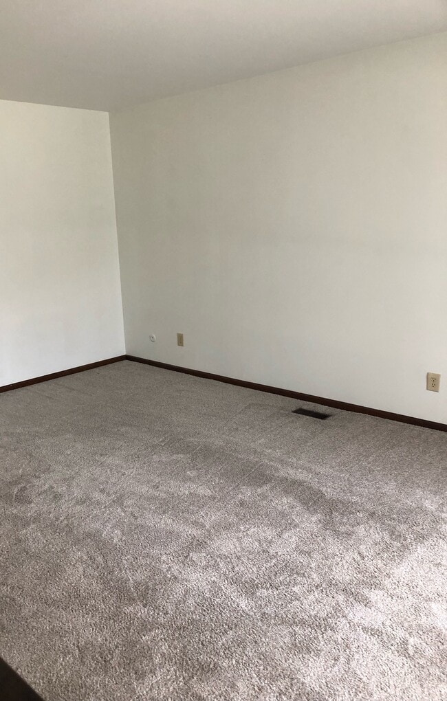 Photo - 4023 Caprice Rd