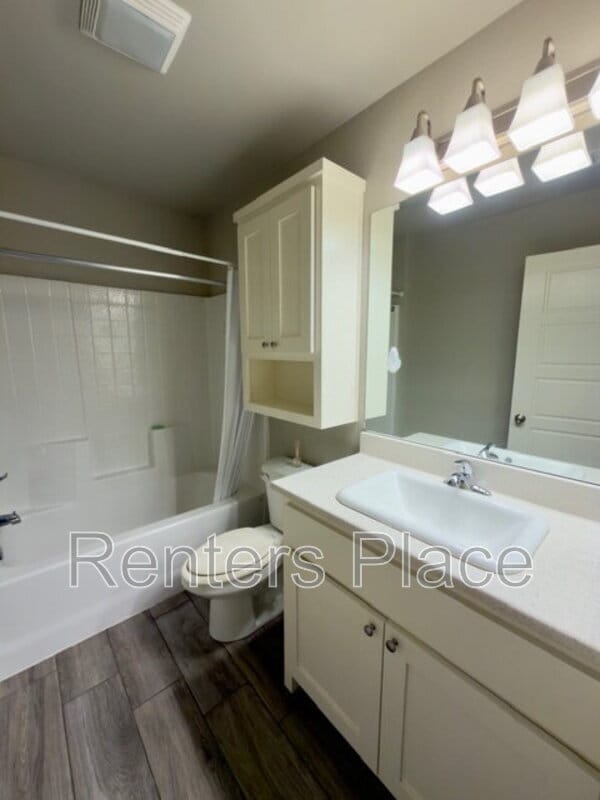 Photo - 13936 S Ironwood Pl