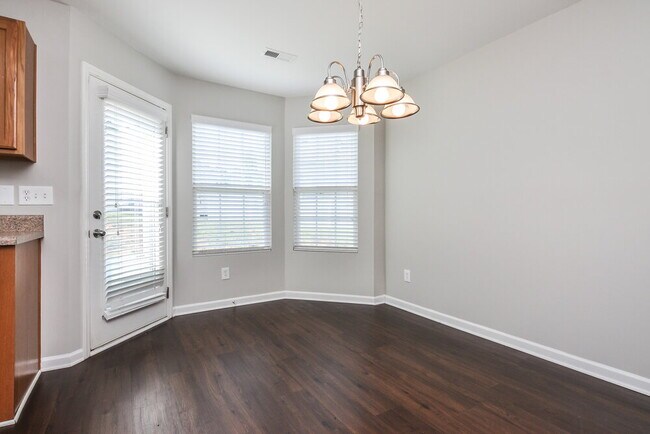 Photo - 1017 Early Rise St