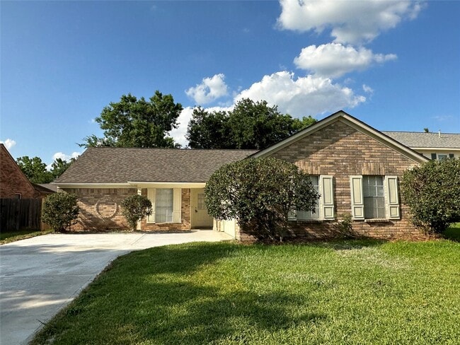 Building Photo - 3319 Green Fields Dr Rental