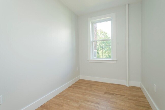 Photo - 138 Highland Ave Unit 12A