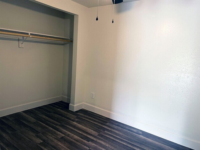 Photo - 201 Eastwood St Unit 2