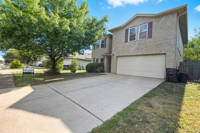 Photo - 617 Riverway Ln