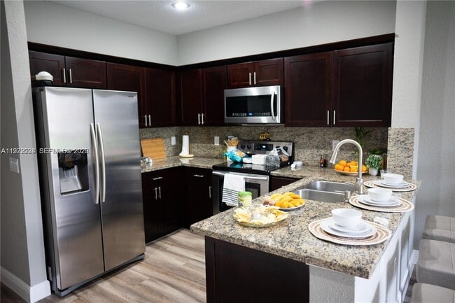 Photo - 7941 Catalina Cir