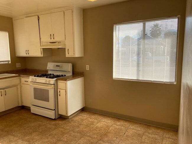 Photo - 1800 Orange St Unit 1800-A